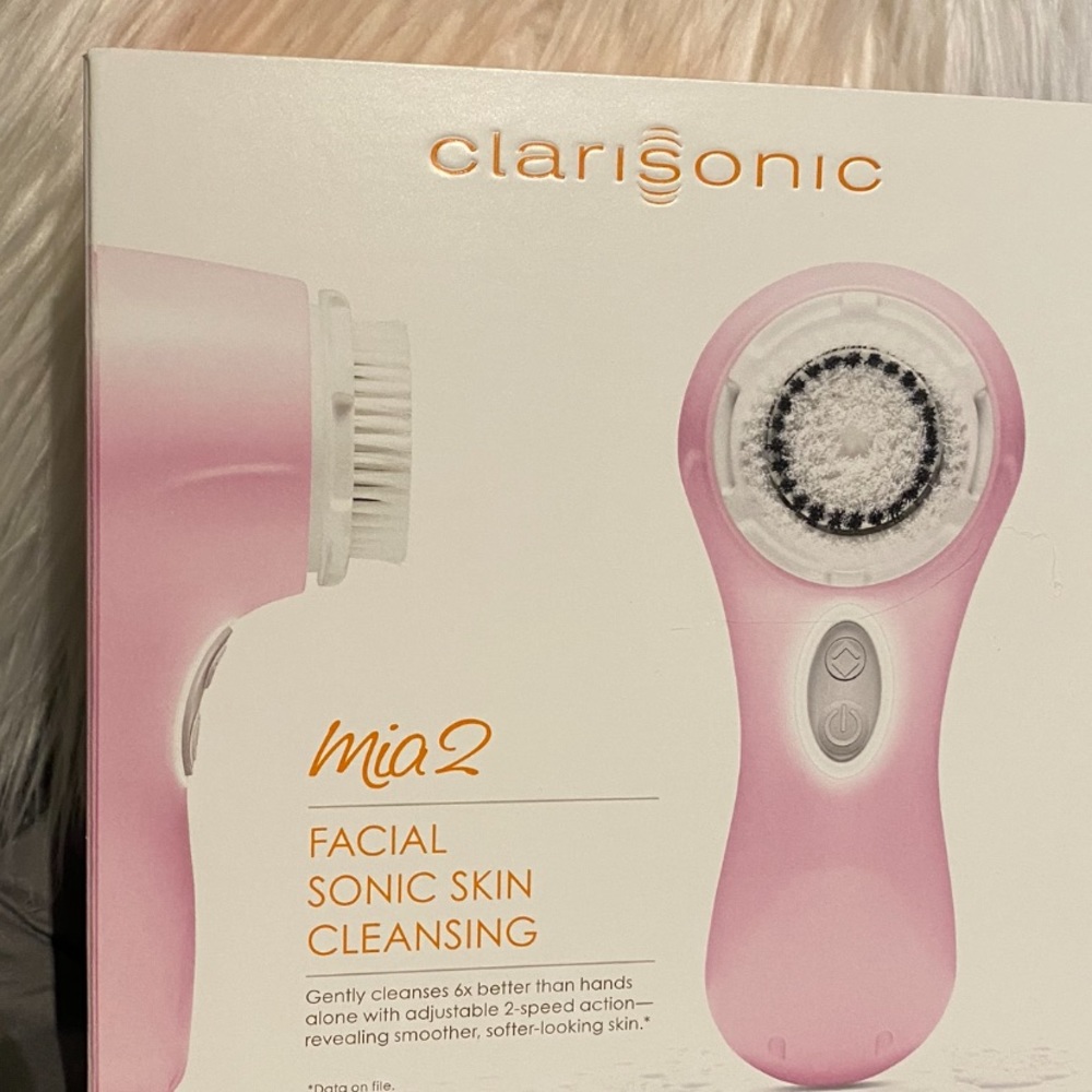 Brand new Clarisonic Mia 2